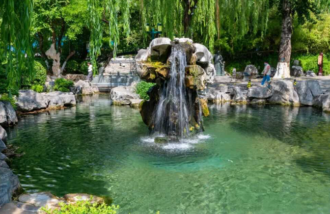Yueya Spring flows longer than ever