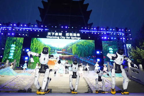 机器人跳舞_副本.jpg