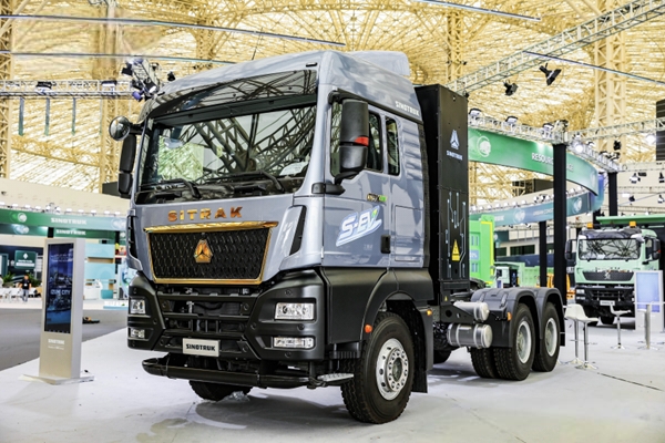 Sinotruck leads heavy-duty truck market
